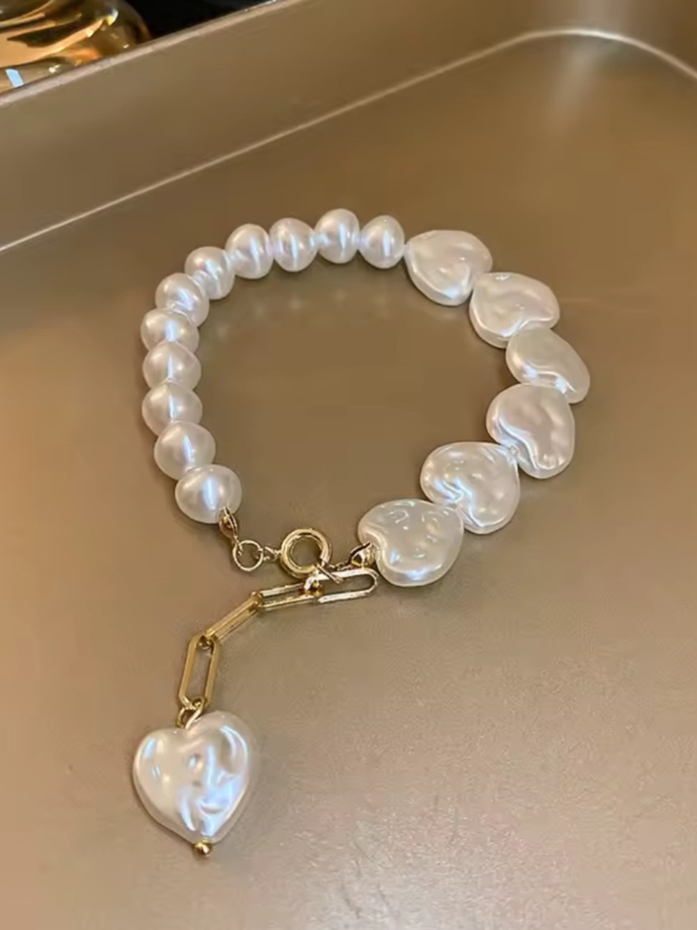 Pearl Heart Bracelet with Gold Accents - White